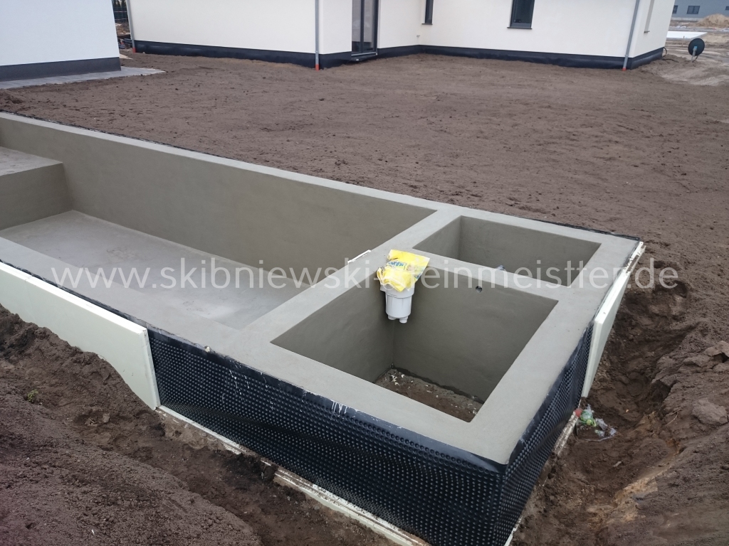 Bodenplatten & Unterbau für POOL